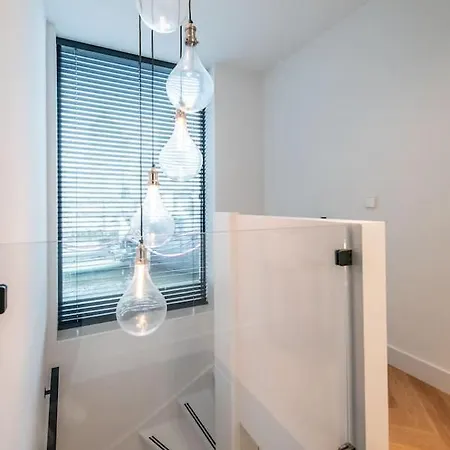 Beautiful Amstel Houseboat Amsterdam