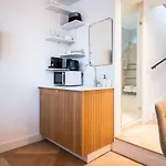 Beautiful Amstel Houseboat